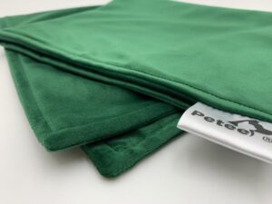 Sametová deka pre psa - zelená 100cm x 80cm