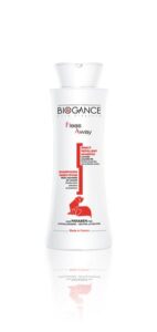 Šampón BIOGANCE Fleas Away Cat 250 ml  (ochrana proti parazitom pre mačky)