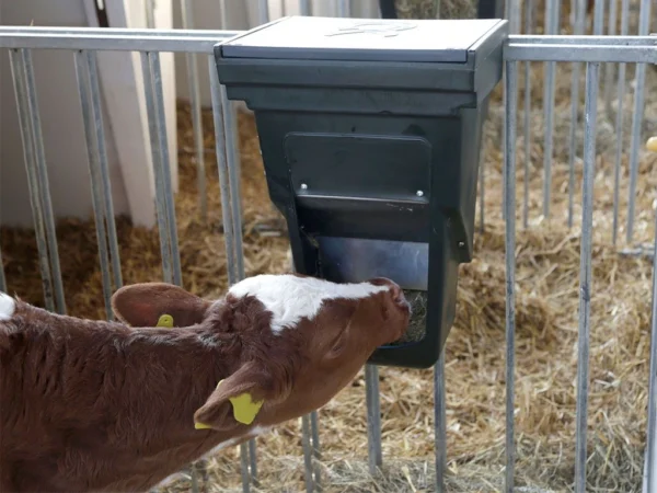 Automatické krmidĺo na koncentrované krmivá pre teľatá KERBL 144353 FEED BOX 13 l