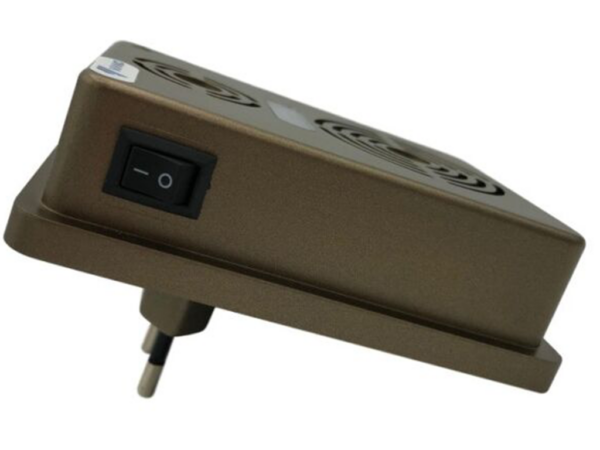 Ultrazvukový plašič na kuny, myši a potkany VIANO OD-11 - napájanie cez 230V – Obrázok 3