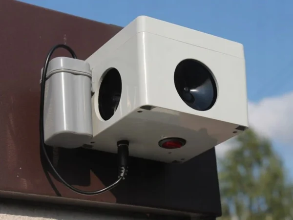 Priestorový, vodotesný, ultrazvukový plašič na kuny, myši a potkany DRAGON ULTRASONIC CH360 - napájanie na batérie 4xAA – Obrázok 5