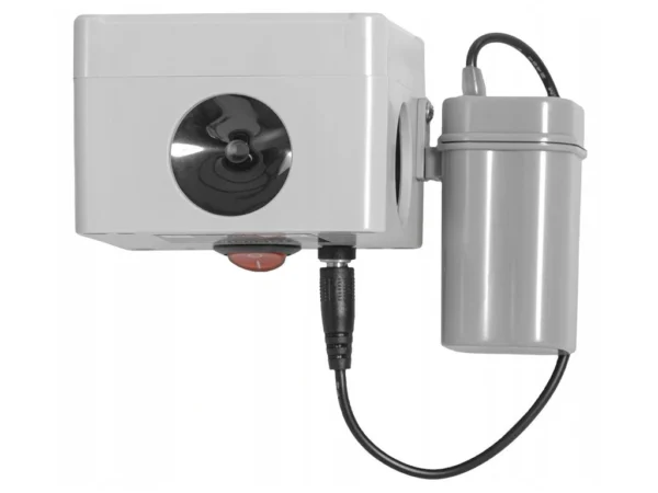 Priestorový, vodotesný, ultrazvukový plašič na kuny, myši a potkany DRAGON ULTRASONIC CH360 - napájanie na batérie 4xAA