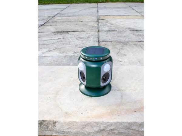 Multifunkčný ultrazvukový odpudzovač zveri KERBL 299929 MULTISONIC - napájanie cez solárny panel alebo 5V adaptér v balení – Obrázok 4